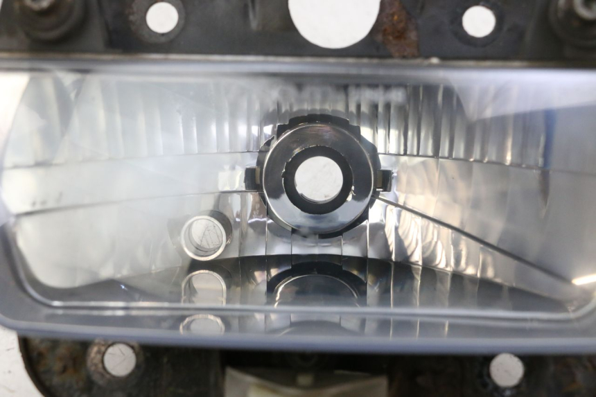 photo de FRONT HEADLIGHT BMW C1 125 (2000 - 2003) - Alternative perspective