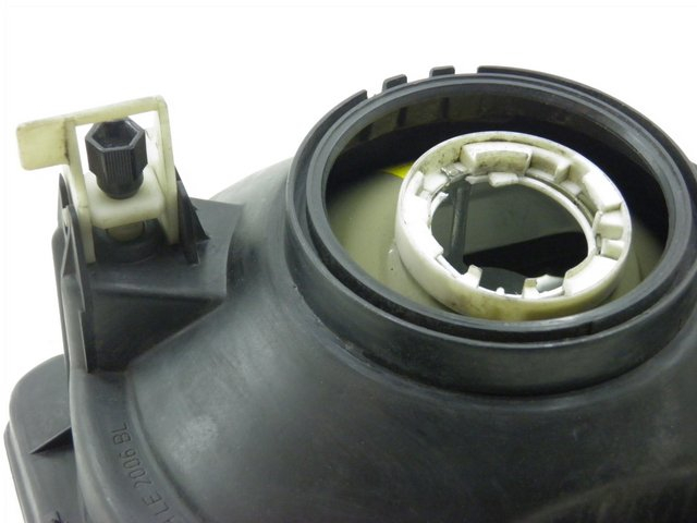 photo de HEADLIGHT BMW K 75 RT ABS 750 (1989 - 1997) - Technical close-up