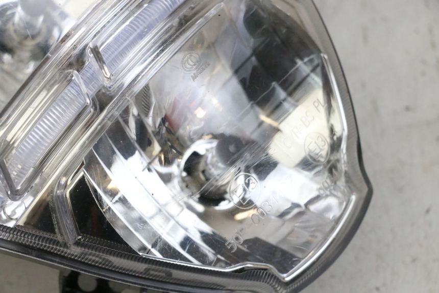 photo de HEADLIGHT MAG POWER BOMBERS 4T 50 (2016 - 2026) - Zoom on usage condition