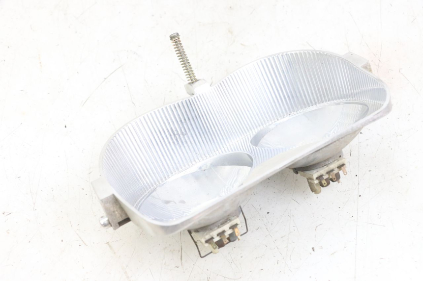 photo de FRONT HEADLIGHT MBK BOOSTER SPIRIT 50 (2004 - 2017) - Fixing points details