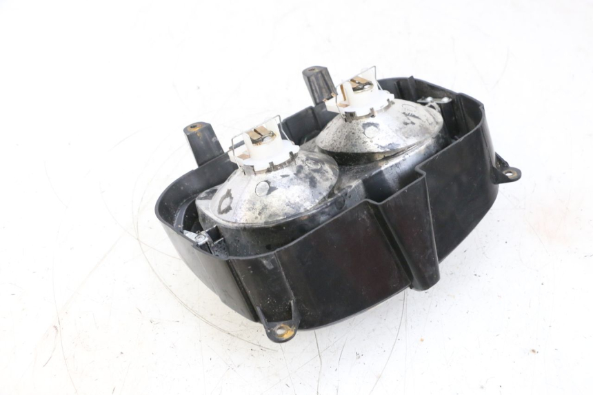 photo de FRONT HEADLIGHT MBK BOOSTER SPIRIT NAKED 50 (2004 - 2017) - Alternative perspective