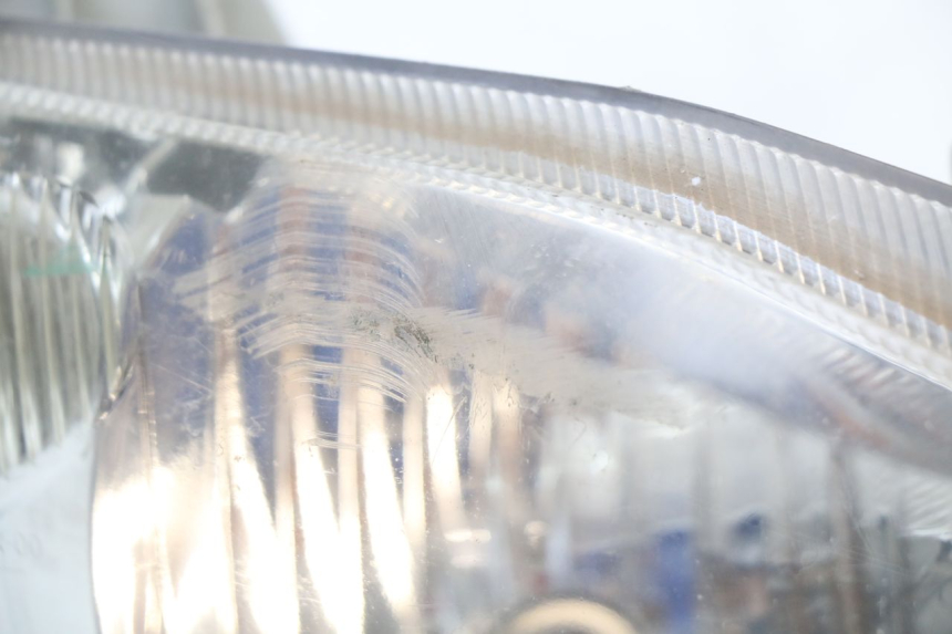 photo de FRONT HEADLIGHT SUZUKI BURGMAN 125 (2007 - 2014) - Component zoom