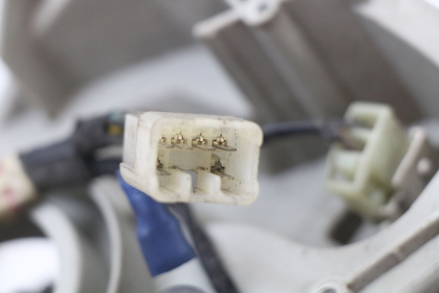 photo de FRONT HEADLIGHT SUZUKI BURGMAN 125 (2007 - 2014) - Markings and original references