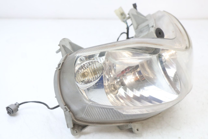 photo de FRONT HEADLIGHT SUZUKI BURGMAN 125 (2007 - 2014) - Component detail