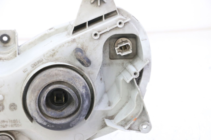 photo de FRONT HEADLIGHT SUZUKI BURGMAN 125 (2007 - 2014) - Distinctive features