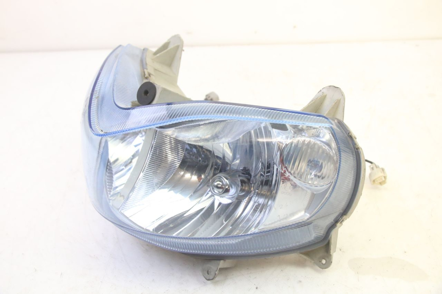 photo de FRONT HEADLIGHT SUZUKI BURGMAN 125 (2007 - 2014) - Alternative perspective