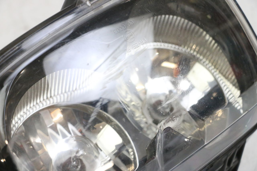 photo de FRONT HEADLIGHT YAMAHA BW'S EASY 50 (2013 - 2016) - Surface and material condition