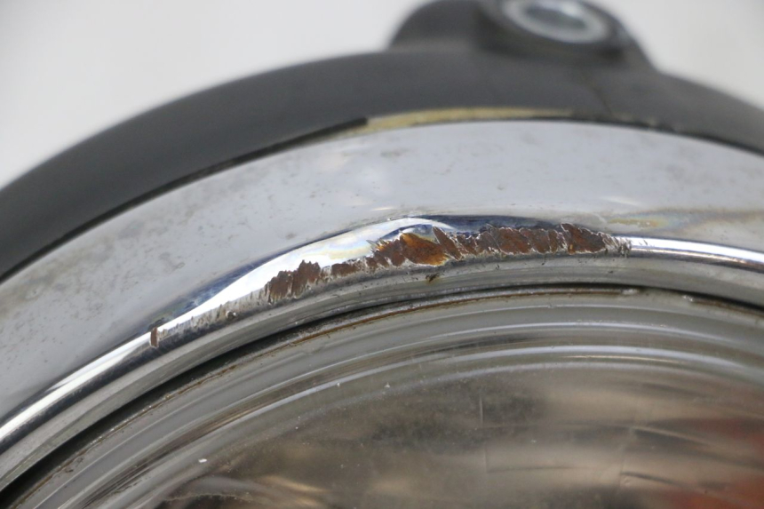 photo de FRONT HEADLIGHT HONDA CBF 500 (2004 - 2007) - Technical close-up