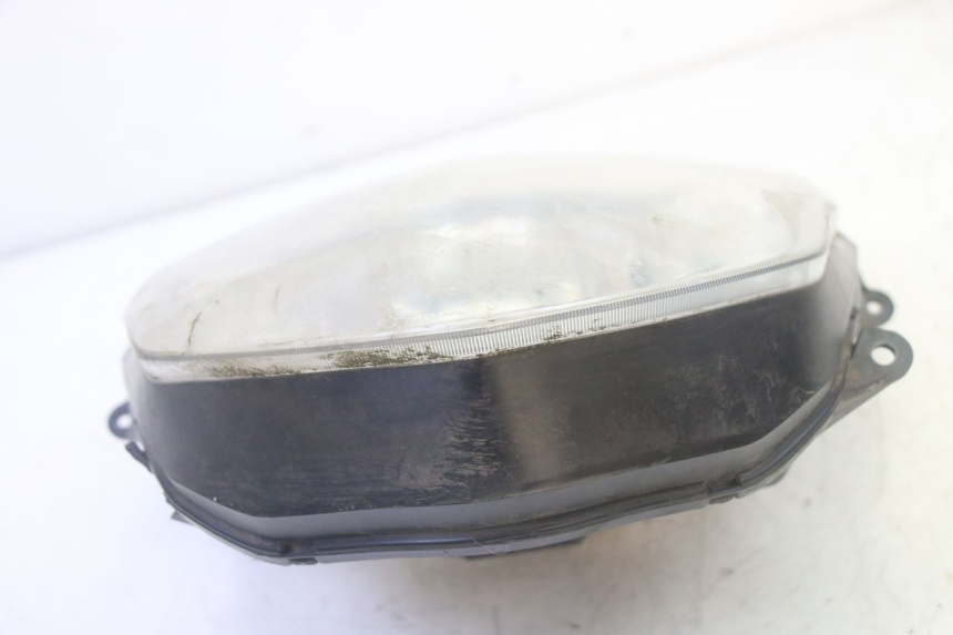 photo de HEADLIGHT YAMAHA CYGNUS X INJECTION 125 (2007 - 2013) - Fixing points details