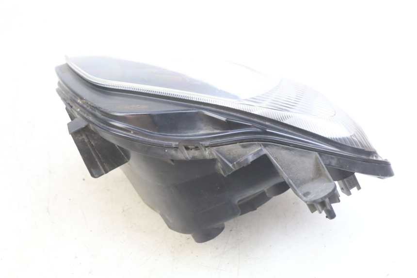 photo de RIGHT FRONT HEADLIGHT SUZUKI BURGMAN 650 (2002 - 2004) - Product overview