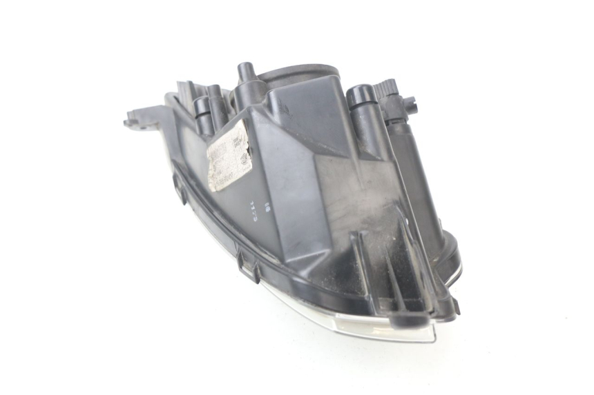 photo de RIGHT HEADLIGHT BMW C SPORT 650 (2015 - 2021) - Technical close-up