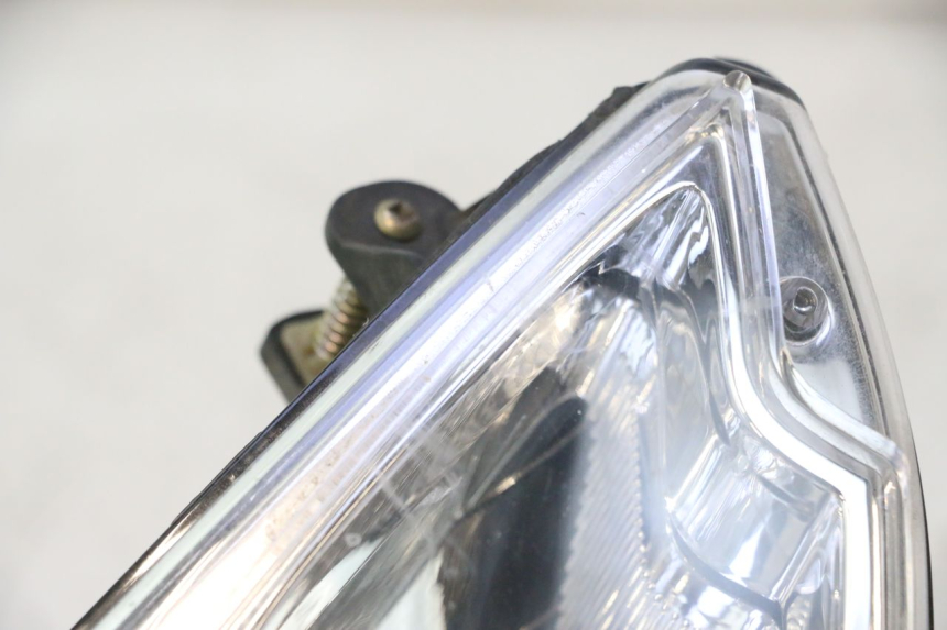 photo de RIGHT HEADLIGHT PEUGEOT CITYSTAR 2T 50 (2018 - 2021) - Markings and original references