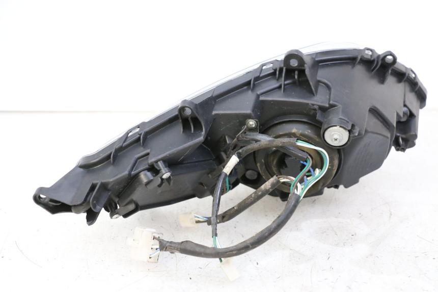 photo de RIGHT HEADLIGHT SYM JOYMAX 125 (2010 - 2017) - Alternative perspective