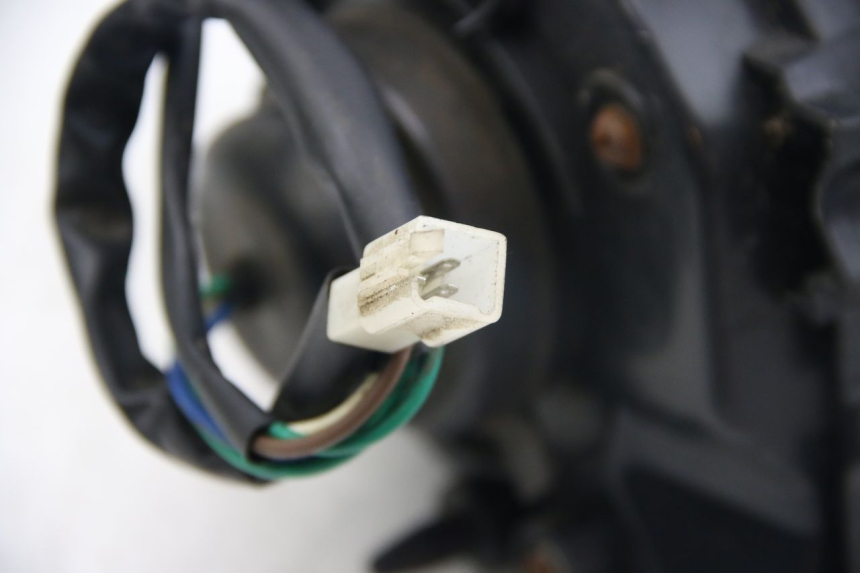 photo de RIGHT FRONT HEADLIGHT SELECT UP OCTALIS 125 (2007 - 2012) - Technical close-up