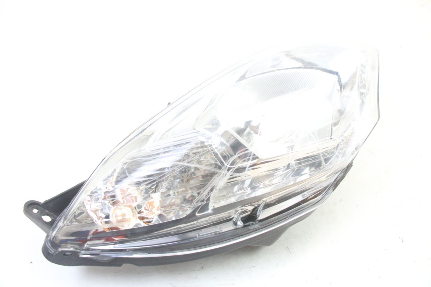photo de RIGHT HEADLIGHT PEUGEOT SATELIS 125 (2013 - 2018) - Fixing points details