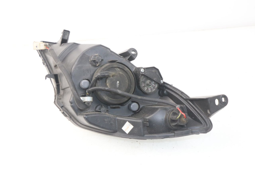 photo de RIGHT HEADLIGHT PEUGEOT SATELIS 300 (2012 - 2015) - Distinctive features