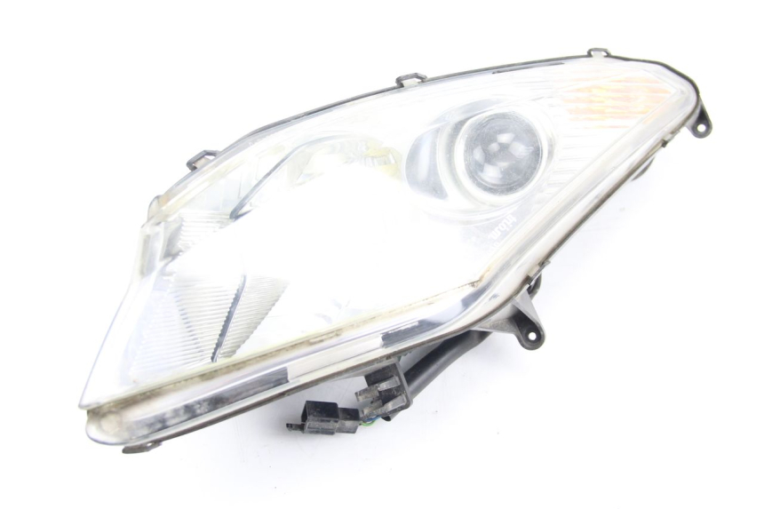 photo de RIGHT FRONT HEADLIGHT PEUGEOT SATELIS 125 (2006 - 2009) - Main view