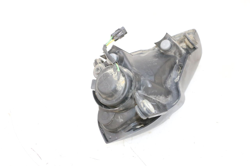 photo de RIGHT HEADLIGHT YAMAHA YFM R RAPTOR 250 (2008 - 2014) - Zoom on usage condition