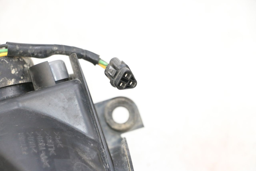 photo de RIGHT HEADLIGHT YAMAHA YFM R RAPTOR 250 (2008 - 2014) - Technical close-up