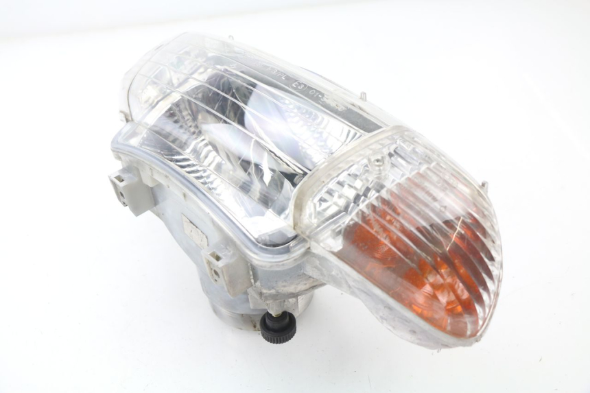 photo de HEADLIGHT PEUGEOT ELYSEO 50 (1998 - 2001) - Zoom on usage condition