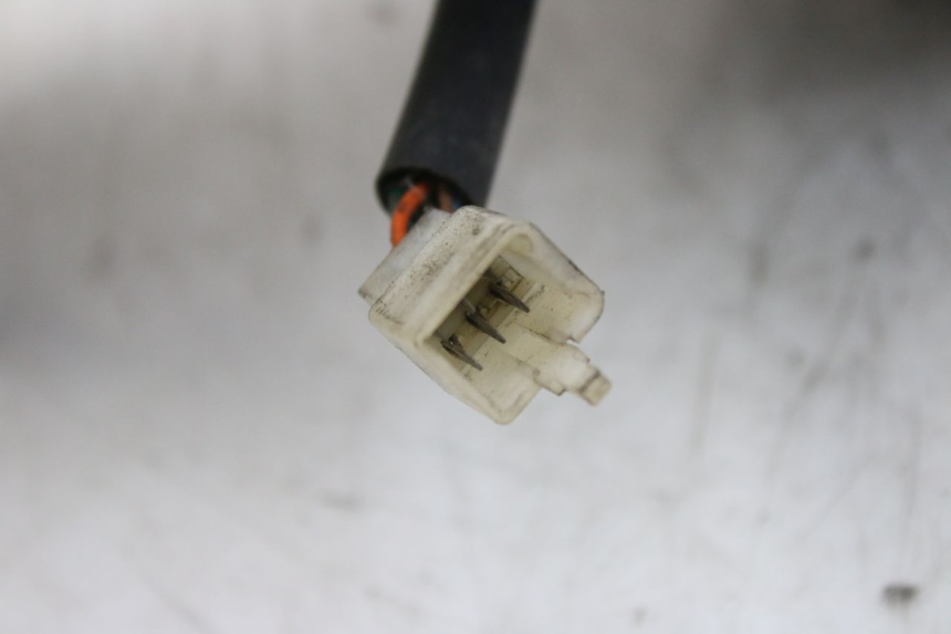 photo de FRONT HEADLIGHT PEUGEOT ELYSTAR 50 (2002 - 2014) - Zoom on usage condition