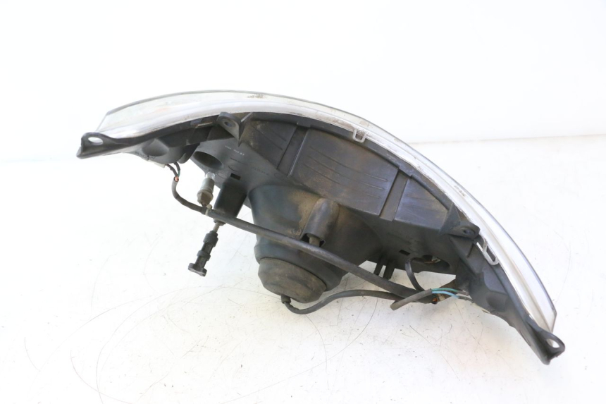 photo de FRONT HEADLIGHT PEUGEOT ELYSTAR 50 (2002 - 2014) - Markings and original references