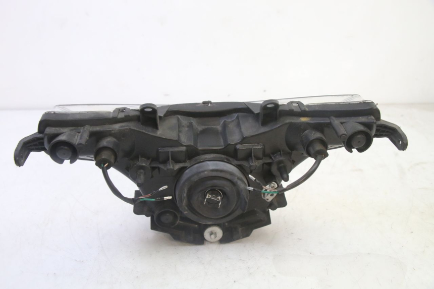 photo de HEADLIGHT STAHO FH 50 (2018 - 2019) - Surface and material condition