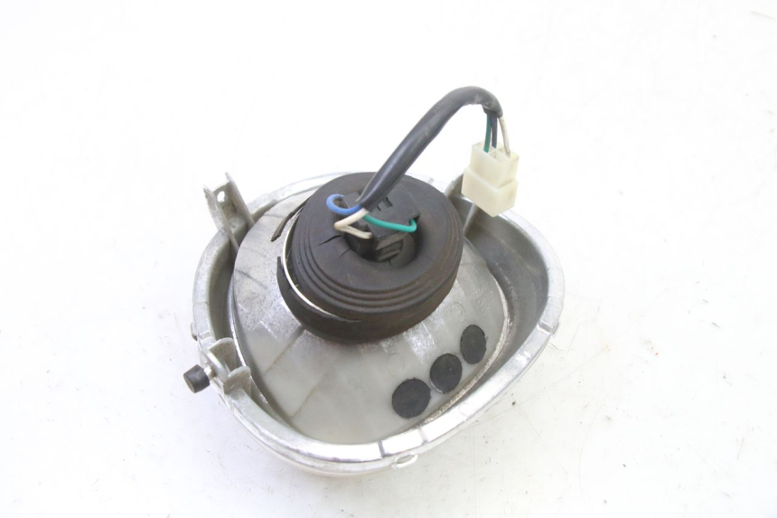 photo de FRONT HEADLIGHT SYM FIDDLE 3 III 125 (2014 - 2020) - Alternative perspective