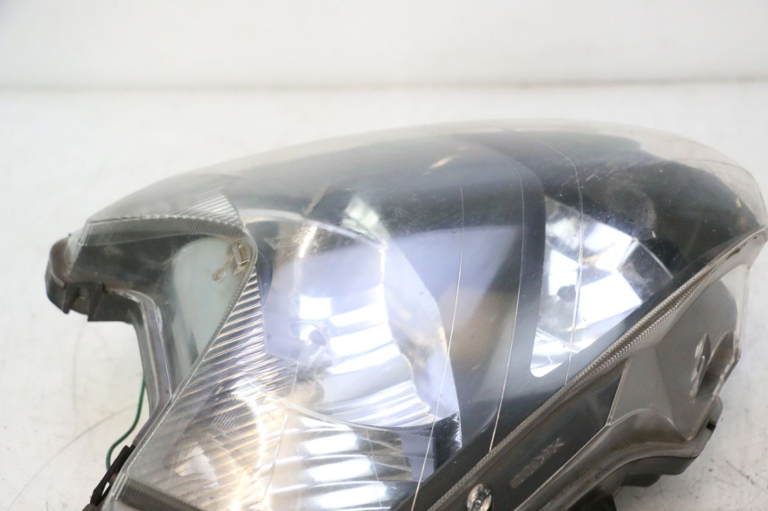 photo de HEADLIGHT HONDA FJS SILVER WING SILVERWING 400 (2005 - 2008) - Zoom on usage condition