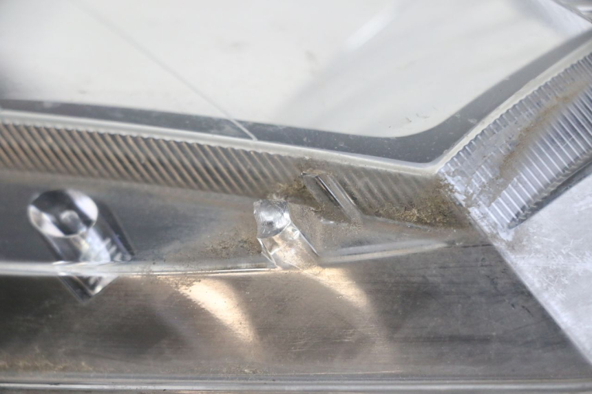 photo de HEADLIGHT HONDA FJS SILVERWING SILVER WING 600 (2001 - 2010) - Component detail