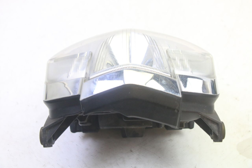 photo de HEADLIGHT YAMAHA FZ6 N FAZER 600 (2004 - 2006) - Alternative perspective