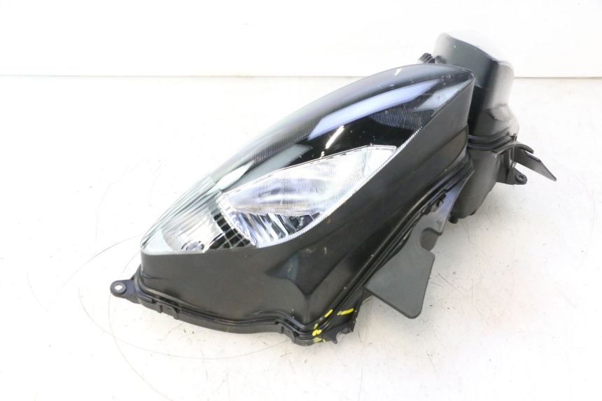 photo de HEADLIGHT YAMAHA FZ8 800 (2010 - 2016) - Detailed visual inspection