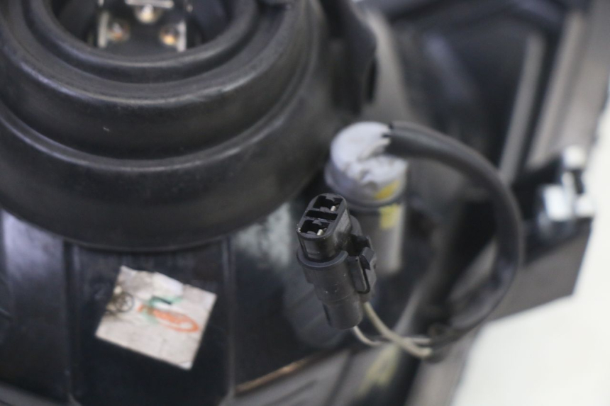 photo de HEADLIGHT BMW G310 R 310 (2016 - 2020) - Product overview