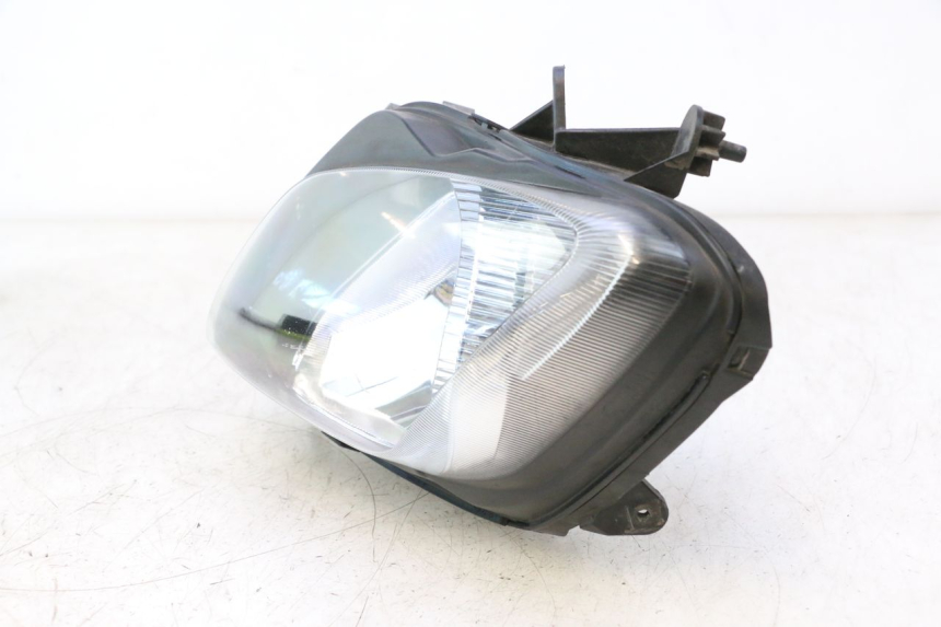 photo de LEFT HEADLIGHT SUZUKI BURGMAN EXECUTIVE ABS 650 (2006 - 2012) - Supplementary product photo