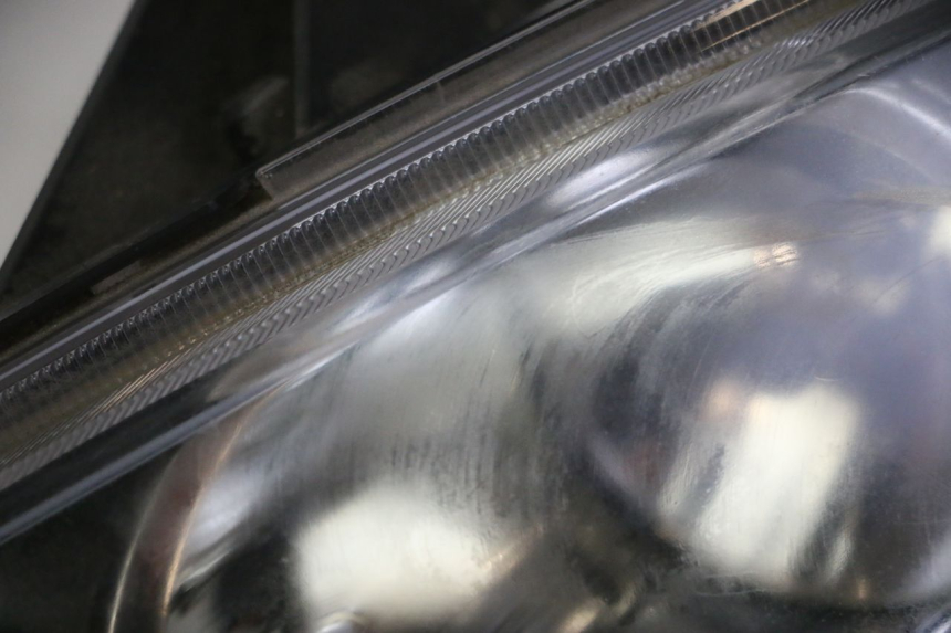 photo de LEFT FRONT HEADLIGHT KYMCO DINK STREET 125 (2009 - 2014) - Supplementary product photo