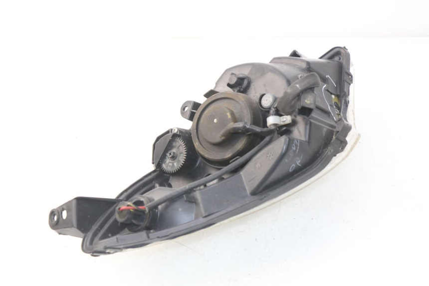 photo de LEFT HEADLIGHT PEUGEOT SATELIS 300 (2012 - 2015) - Product overview