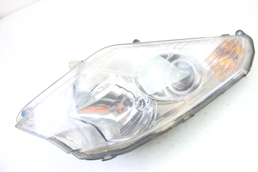 photo de LEFT HEADLIGHT PEUGEOT SATELIS 250 (2006 - 2012) - Main view
