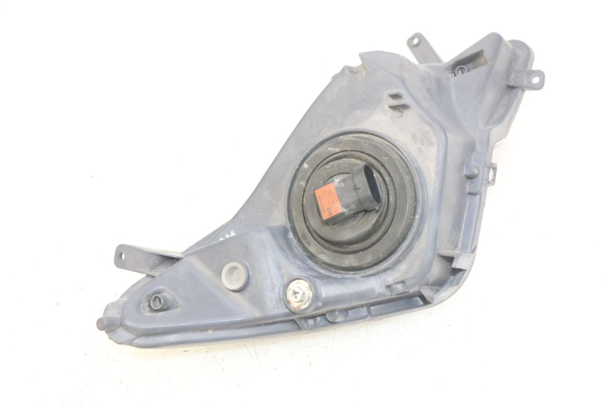 photo de LEFT FRONT HEADLIGHT PEUGEOT SPEEDFIGHT 3 AIR 50 (2009 - 2015) - Distinctive features