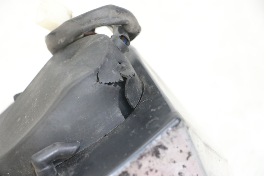 photo de HEADLIGHT GOES WIKI 125 (2010 - 2015) - Technical close-up