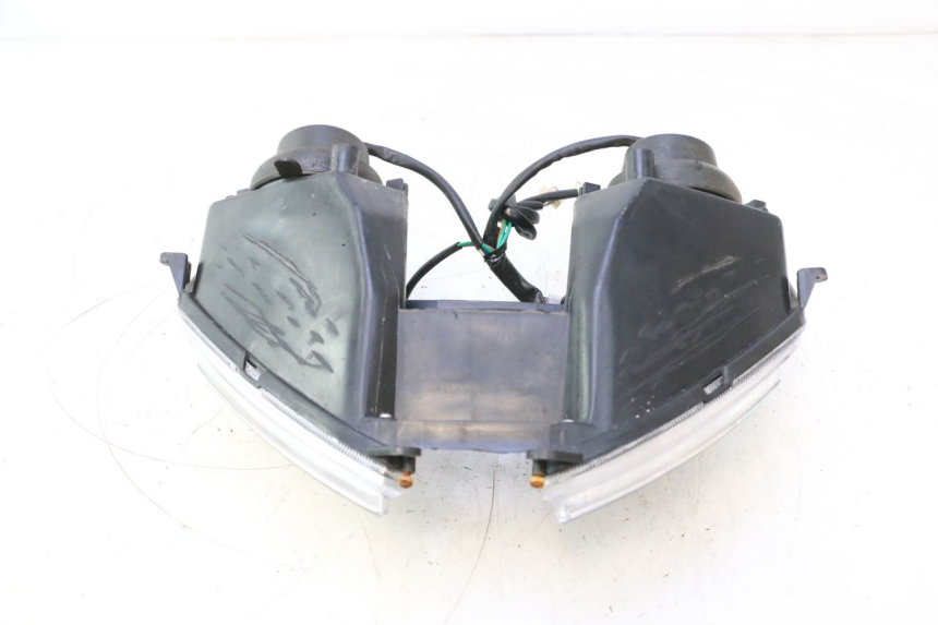 photo de HEADLIGHT VASTRO GP 2T 50 (2013 - 2017) - Alternative perspective