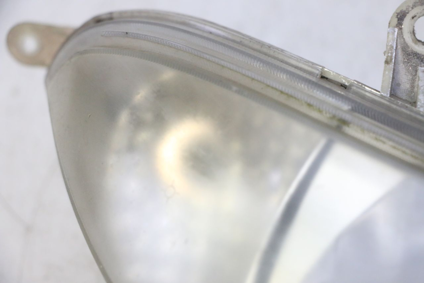 photo de HEADLIGHT KYMCO GRAND DINK 125 (2002 - 2007) - Technical close-up