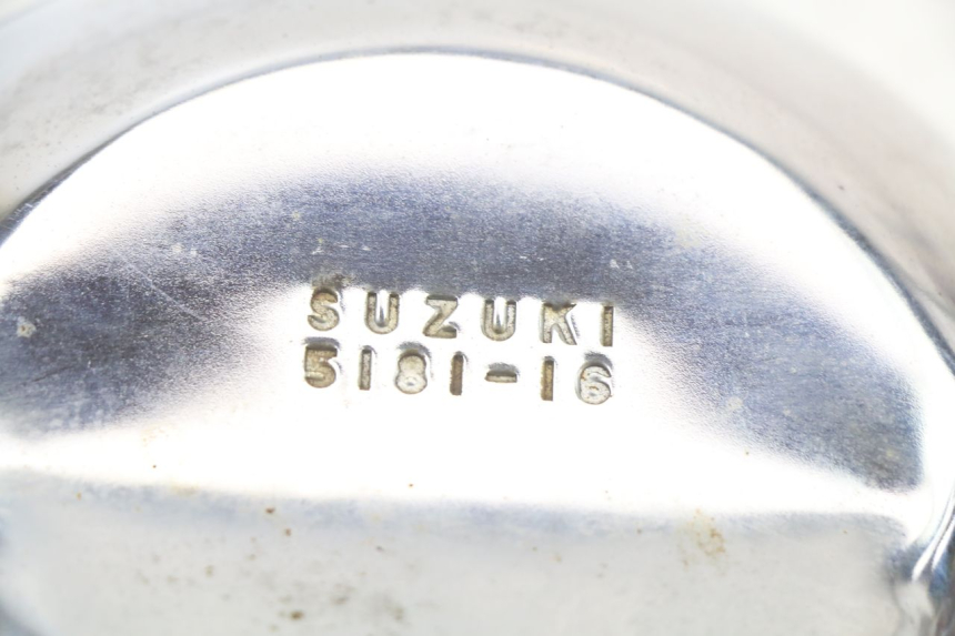 photo de HEADLIGHT SUZUKI GSX E 250 (1982 - 1983) - Technical close-up