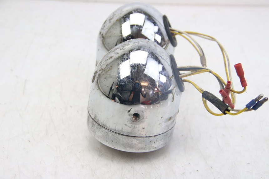 photo de FRONT HEADLIGHT SUZUKI GSX-F GSX  F 1100 (1988 - 1994) - Zoom on usage condition