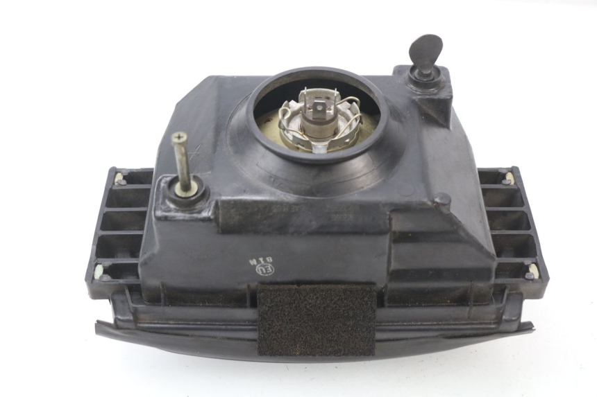 photo de HEADLIGHT SUZUKI GSXF GSX F 600 (1988 - 1997) - Zoom on usage condition