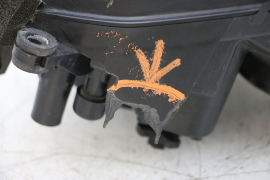 photo de HEADLIGHT SUZUKI GSXR GSX-R 1000 (2003 - 2004) - Markings and original references