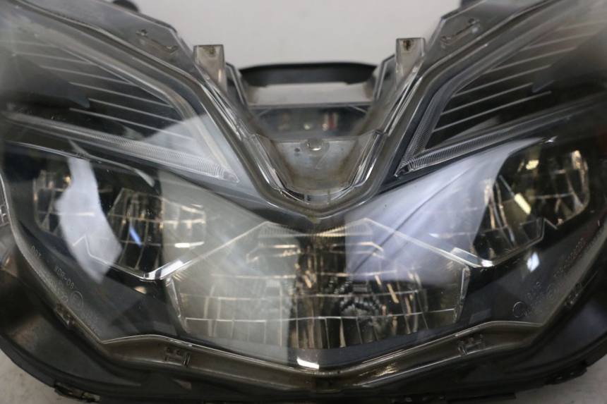 photo de HEADLIGHT HONDA FORZA 125 (2021 - 2025) - Product overview