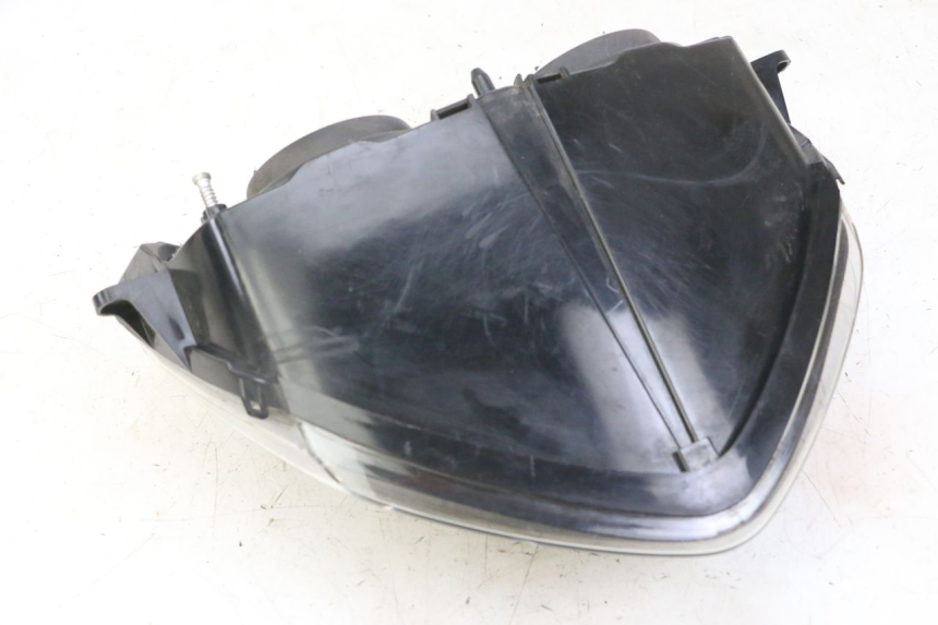 photo de HEADLIGHT PIAGGIO IE MP3 YOURBAN 300 (2011 - 2016) - Zoom on usage condition