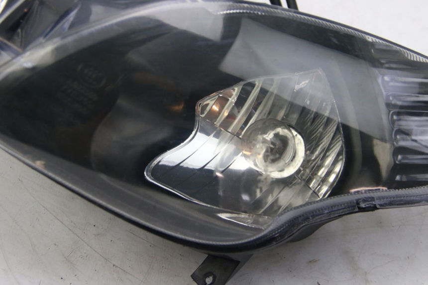 photo de FRONT HEADLIGHT REVATTO IMPERATOR 125 (2007 - 2015) - Alternative perspective