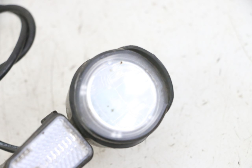 photo de HEADLIGHT JOYOR S10-S-Z 1 - Zoom on usage condition