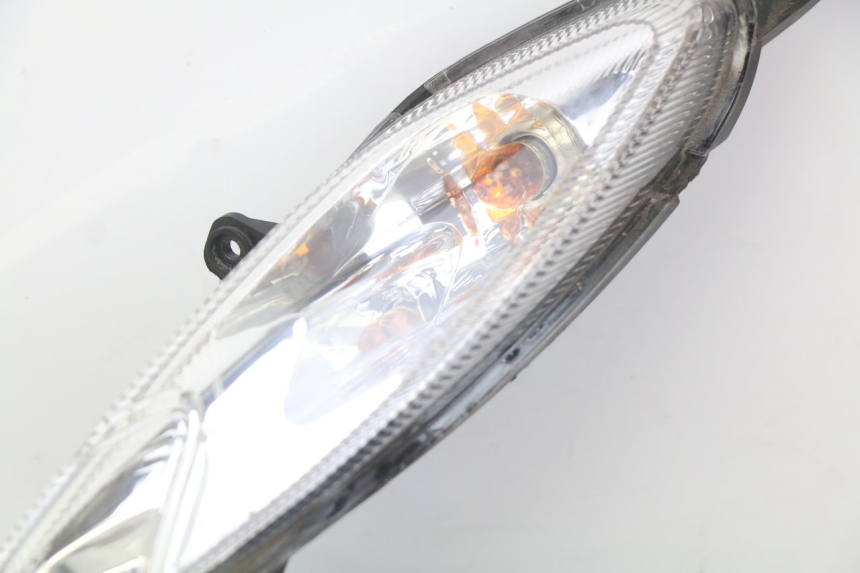 photo de FRONT HEADLIGHT PEUGEOT KISBEE 2T 50 (2010 - 2017) - Markings and original references